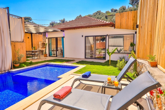 BLUE 7665 Kalkan Patara 2 Kişilik Korunaklı Balayı villası