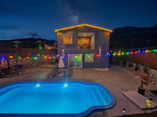 BLUE 8417 Kalkan Çavdır/ Aklar 2 Kişilik Korunaklı Kiralık Tatil Villası